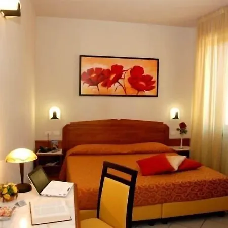 Marzia Hotel 3*