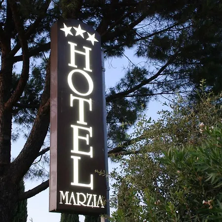 Marzia Hotel